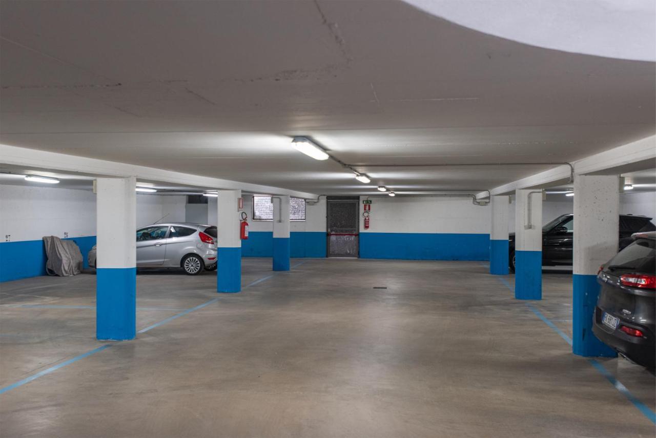 Attico La Rocca Apartment Riva del Garda Bagian luar foto